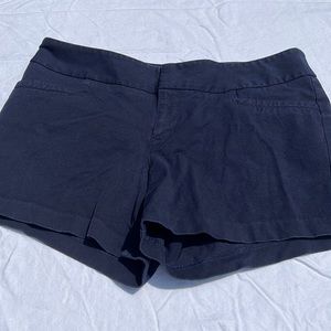 Size 10 used lily shorts stretchy Callahan